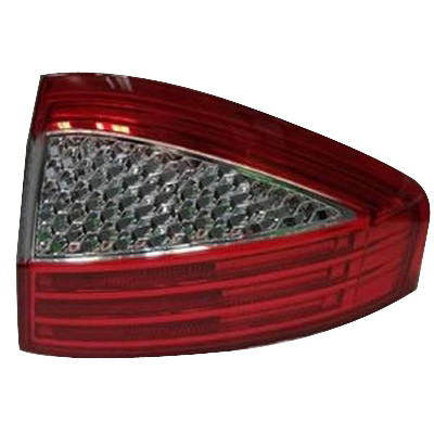 Фонарь правый наружный  Mondeo 07- 