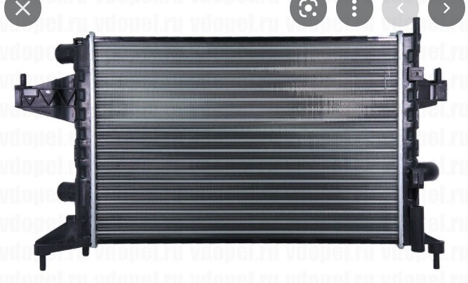 Радиатор охлаждения Audi 80 